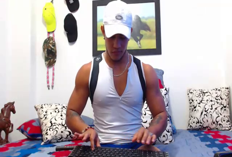 Muscled Jock Webcam